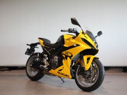 SUZUKI - GSX-8R