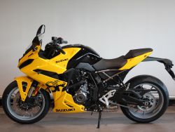 SUZUKI - GSX-8R