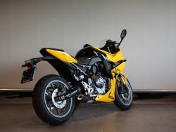 SUZUKI - GSX-8R