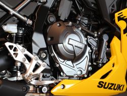 SUZUKI - GSX-8R