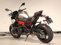 KAWASAKI - Z 900