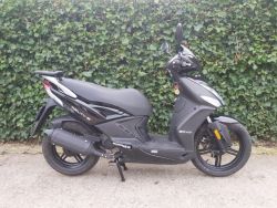 Agility 16+ 45 km/h