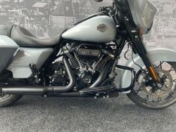 HARLEY-DAVIDSON - FLHXS STREET GLIDE SPECIAL Sol