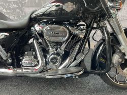 HARLEY-DAVIDSON - FLHXS STREET GLIDE SPECIAL
