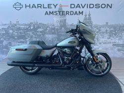 HARLEY-DAVIDSON - FLHX STREET GLIDE Solid Colour
