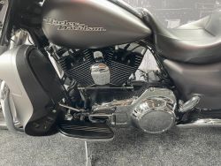HARLEY-DAVIDSON - FLHXS STREET GLIDE SPECIAL