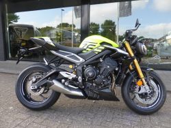 Street Triple RS Moto 2 Nummer