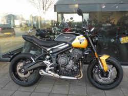 TRIUMPH - Trident 660 cruise control, sh