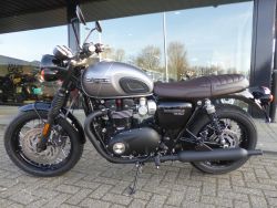 TRIUMPH - Bonneville T120 Black Bonnevil