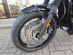 TRIUMPH - Bonneville T120 Black Bonnevil