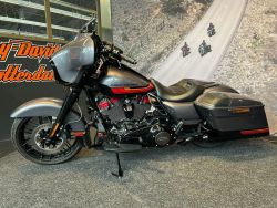 HARLEY-DAVIDSON - FLHXSE CVO STREET GLIDE