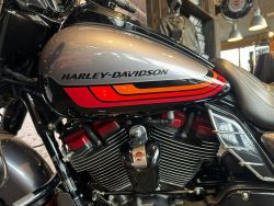 HARLEY-DAVIDSON - FLHXSE CVO STREET GLIDE