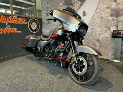 HARLEY-DAVIDSON - FLHXSE CVO STREET GLIDE