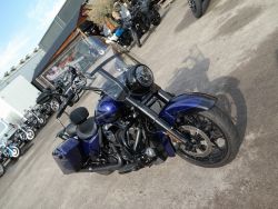 HARLEY-DAVIDSON - FLHRXS Road King Spec.Cust.Col