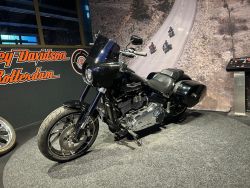 HARLEY-DAVIDSON - FLSB SPORT GLIDE