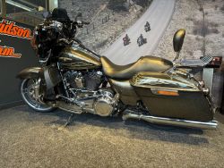 HARLEY-DAVIDSON - FLHXS STREET GLIDE