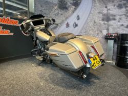 HARLEY-DAVIDSON - FLHXSE CVO STREET GLIDE