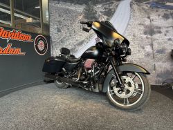 FLHXS STREET GLIDE SPECIAL