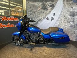 HARLEY-DAVIDSON - FLHX STREET GLIDE Solid Colour