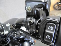 INDIAN - Scout Bobber Limited + Tech