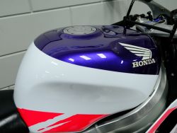 HONDA - CBR 900 RR