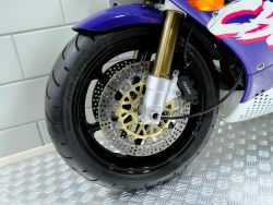 HONDA - CBR 900 RR