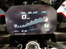 BMW - F 900 XR