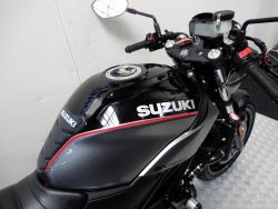 SUZUKI - SV 650 X cafe racer