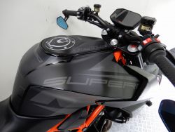 KTM - 1290 Superduke R