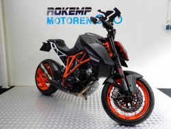 KTM - 1290 Superduke R