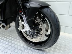 MV AGUSTA - BRUTALE 800 ROSSO