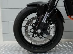 KTM - 690 DUKE ABS