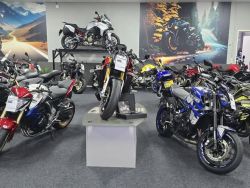 MOTO GUZZI - BREVA 750 I.E. TOUR