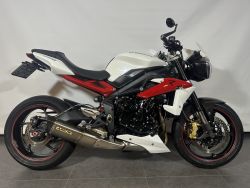 STREET TRIPLE R - TRIUMPH