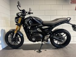 TRIUMPH - SPEED 400