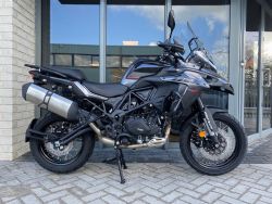 TRK 502 X
