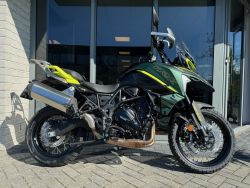TRK 702 X