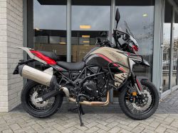 TRK 702 X