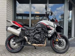 TRK 702 X