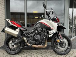 TRK 702 X