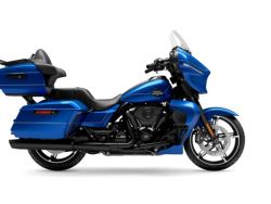 FLHXU Street Glide Ultra Blue