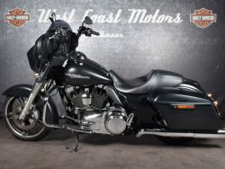 HARLEY-DAVIDSON - FLHX Street Glide