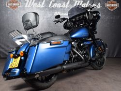 HARLEY-DAVIDSON - FLHXSANX Street Glide Special