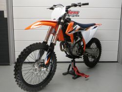 250 SX-F SLECHTS 40 UREN!