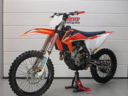 250 SX-F URENSTAND UITGELEZEN!