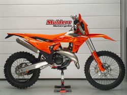 KTM - 300 EXC TBI SIX DAYS KTM 300 E