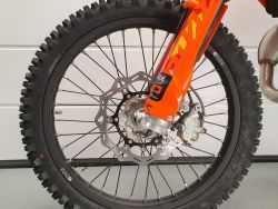 KTM - 300 EXC TBI SIX DAYS KTM 300 E