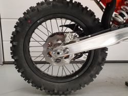 KTM - 300 EXC TBI SIX DAYS KTM 300 E
