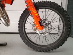 KTM - 300 EXC TBI SIX DAYS KTM 300 E