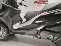PIAGGIO - MP3 500 LT PIAGGIO MP3 500 LT